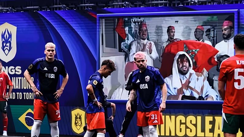 Jogador de futebol de arena recebe banimento vitalício após briga na final