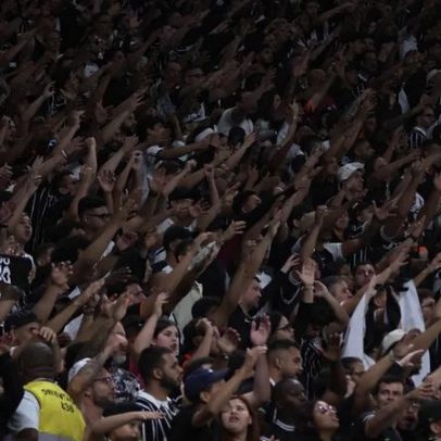 Corinthians mira retorno importante e se reúne com profissional do Palmeiras