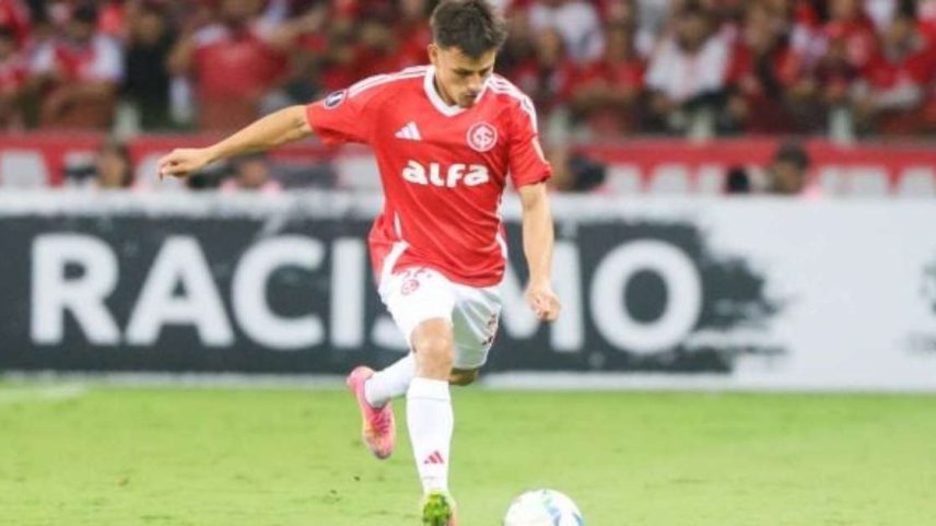 Na temporada atual, Bernabei tem cinco gols e duas assistências em 18 jogos na temporada –