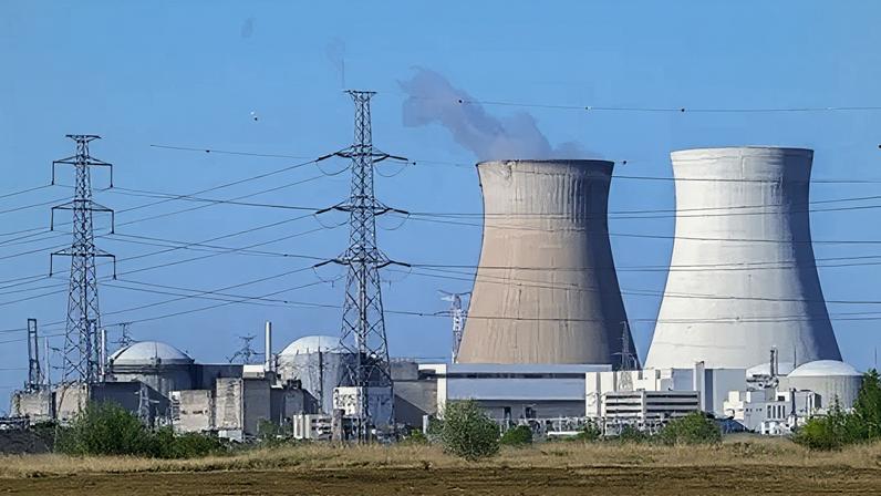 Bélgica planeja nacionalizar usinas nucleares