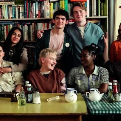 Netflix lança filme para encerrar série de alta avaliação após 3 temporadas