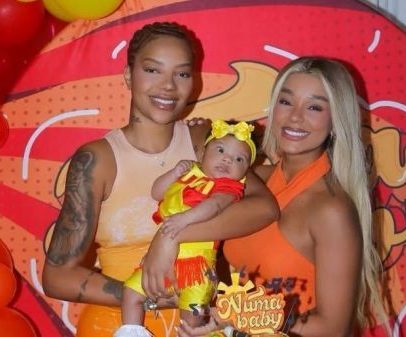 Ludmilla compartilha vídeo de Zuri dançando e lança versão de Viro Vira Virou