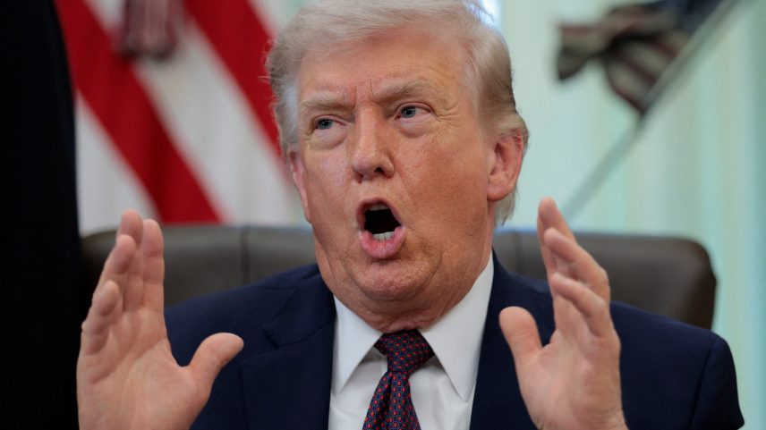 Trump anuncia redução de tarifas dos EUA sobre produtos de aço, alumínio e cobre