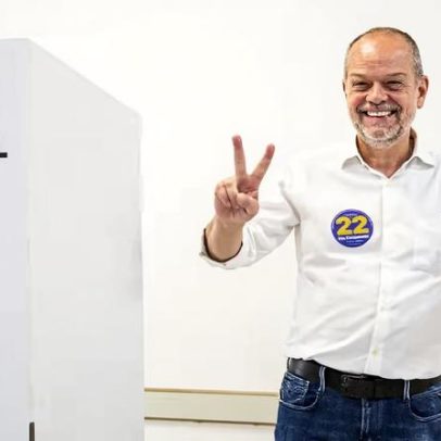 Prefeito de São Caetano do Sul é expulso do PL após críticas a Marcos Pontes