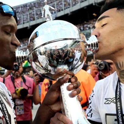 Botafogo encerra parceria com Reebok após três anos
