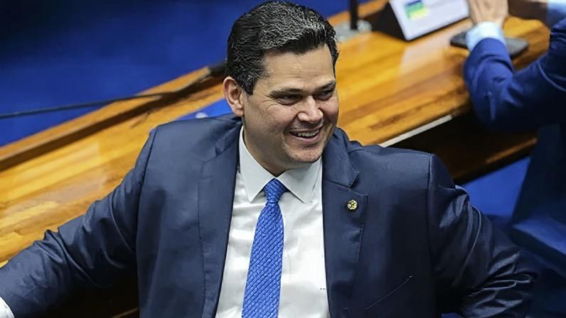 O presidente do Senado, Davi Alcolumbre (União-AP)