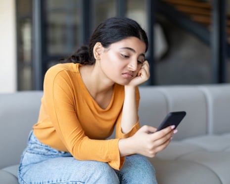 Doomjobbing: like doomscrolling,but for job ads.