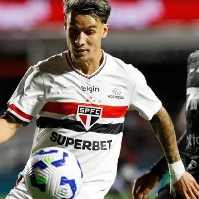 Cacá abre o placar para o Vitória contra o São Paulo