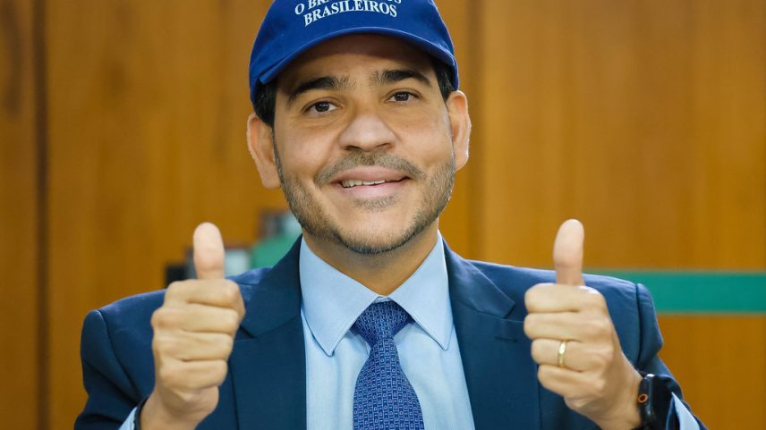 Após cinco meses de espera, Messias enfrenta sabatina no Senado e destrava indicação