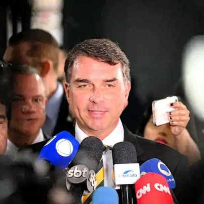 Flávio Bolsonaro volta à cartilha de Bolsonaro e se aproxima do agronegócio ao criticar indígenas
