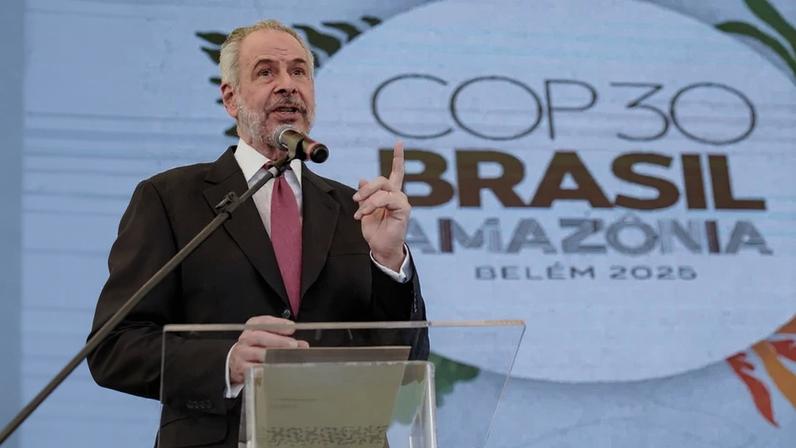 TFFF e roadmap de adaptação foram mencionados por André Corrêa do Lago, presidente da COP30 (Rafa Neddermeyer / cop30)