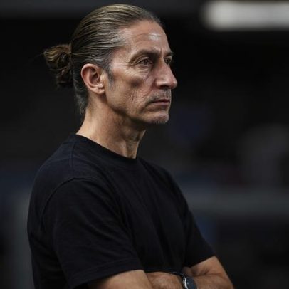 Filipe Luís relembra passagem pelo Flamengo e quase foi embora chorando