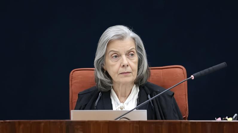 Ministra Cármen Lúcia