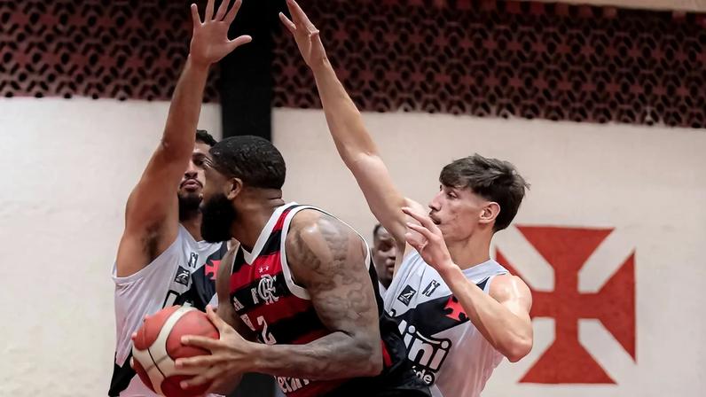 Flamengo e Vasco duelam em São Januário, pelo NBB (Foto: Paula Reis/Flamengo)