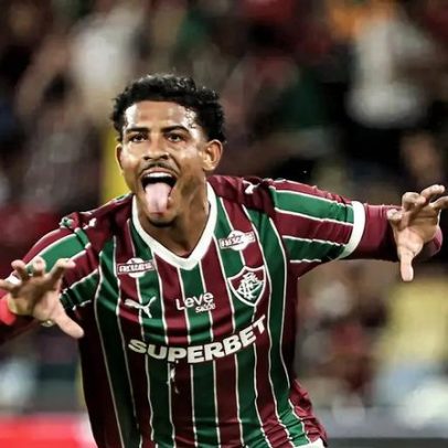 John Kennedy abre o placar para o Fluminense contra o Corinthians