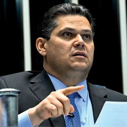 Alcolumbre diz que Messias pode perder por oito votos, segundo Wagner