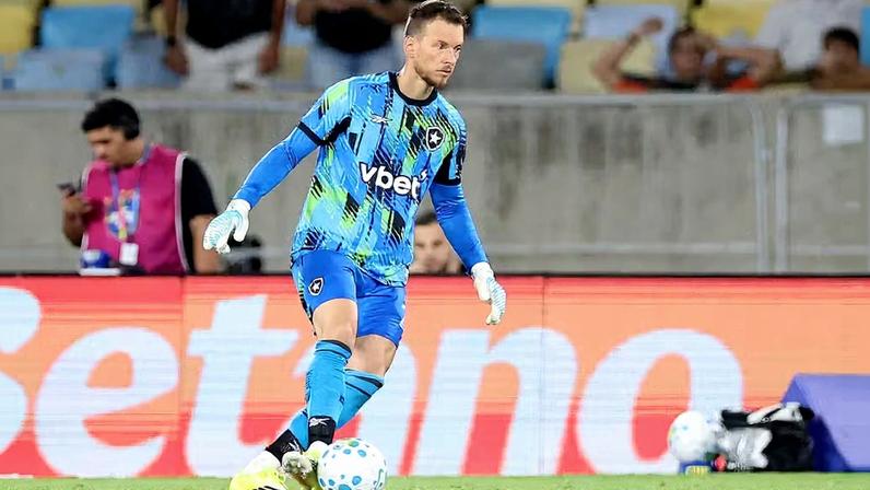 Neto em Fluminense x Botafogo, no Brasileirão 2026 — Foto: Vitor Silva/BFR