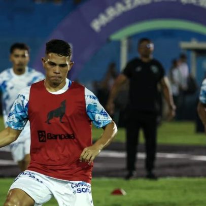 Pedro Henrique viaja para fechar com Flamengo após acordo com Paysandu