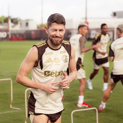 Jorginho retorna à lista de relacionados do Flamengo contra o Vitória