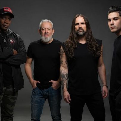 Sepultura pode fazer novos shows após turnê de despedida, afirma Andreas Kisser