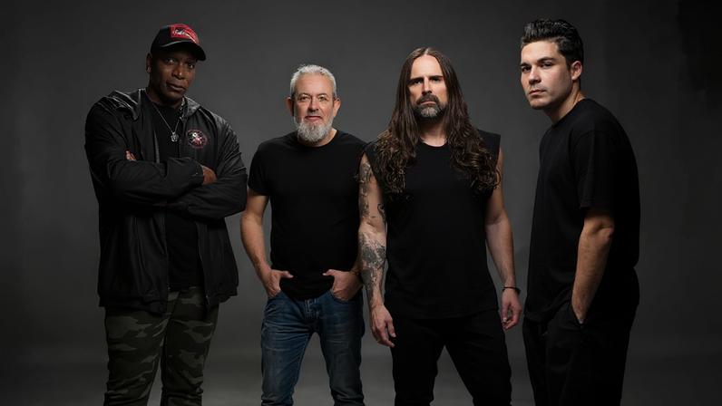 Sepultura em 2025 (E