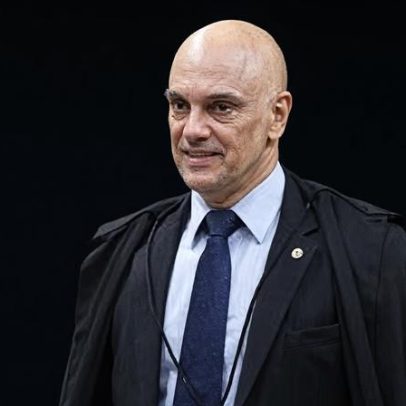 Moraes manda PF investigar Flávio Bolsonaro por postagem contra Lula