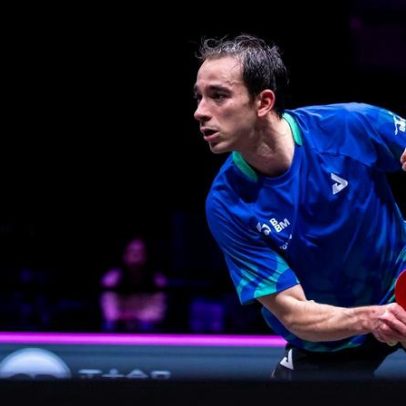 Hugo Calderano avança às quartas na Copa do Mundo de tênis de mesa