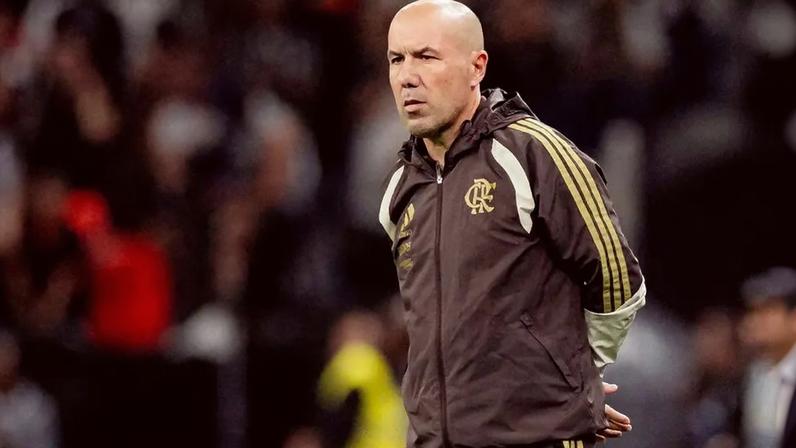 Leonardo Jardim na beira do campo em Corinthians x Flamengo (Foto: Adriano Fontes/ Flamengo)