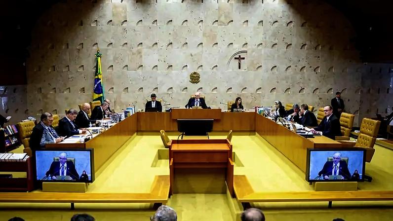 Plenário do STF durante julgamento