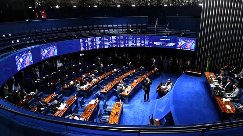 Plenário do Senado Federal durante sessão deliberativa ordinária