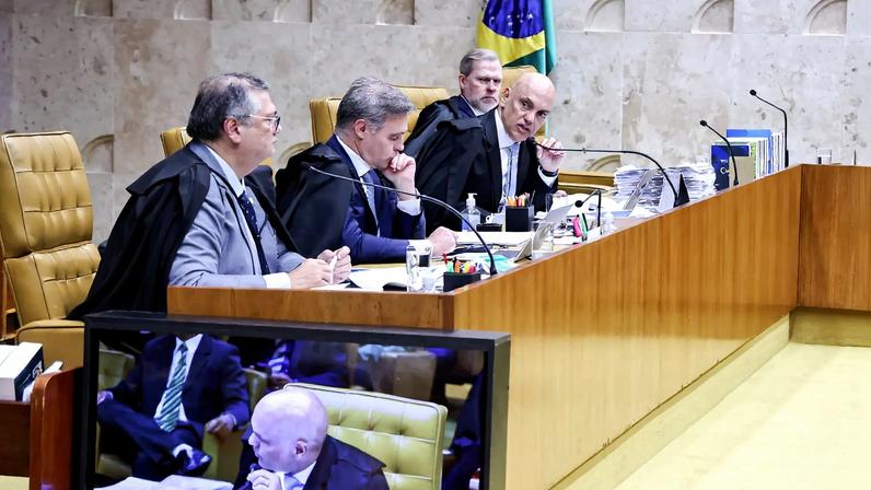 Sentimento negativo nas redes sociais é puxado por alto volume de críticas a Moraes e Toffoli, mas aplacada por elogios a André Mendonça. (Foto: Antonio Augusto/STF)
