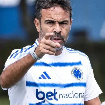 Artur Jorge apresenta opções para estreia do Cruzeiro diante do Vitória