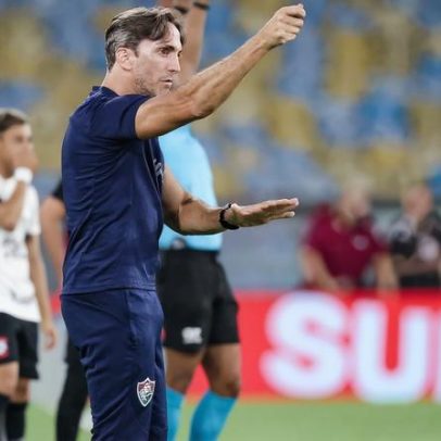 Elenco encorpado do Fluminense complica Zubeldía em várias posições