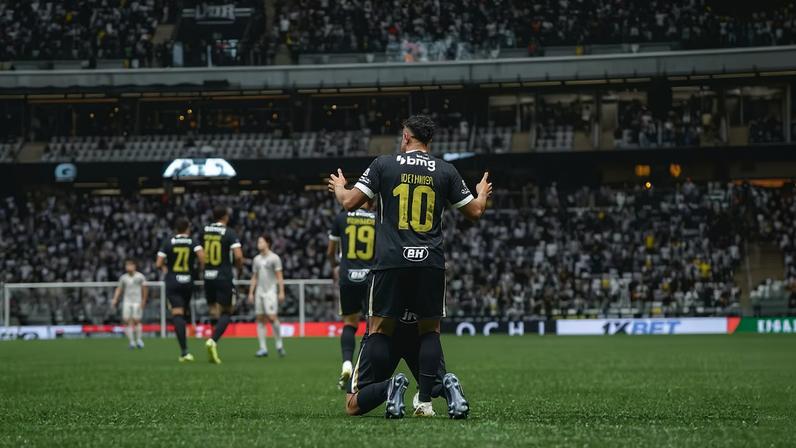 Atlético-MG x Athletico-PR; Victor Hugo — Foto: Pedro Souza / Atlético-MG