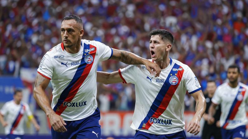 David Duarte e Ramos Mingo em Bahia x Palmeiras — Foto: Rafael Rodrigues / EC Bahia / Divulgação