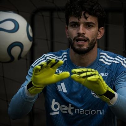 Artur Jorge explica chance de Otávio como titular no Cruzeiro