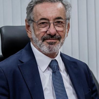 Novo ministro do Desenvolvimento apoia jornada de 40 horas semanais
