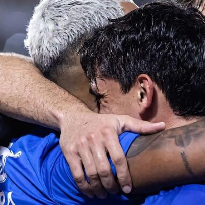 Matheus Pereira decide e Cruzeiro vence na estreia da Libertadores