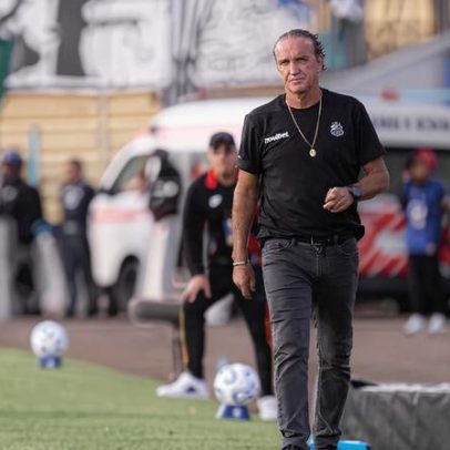 Cuca critica Santos no Equador: jogo que era impossível de perder foi perdido