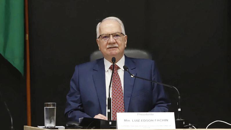 Presidente do CNJ foi relator de resolução conjunta que fixou lista de benefícios acima do teto.