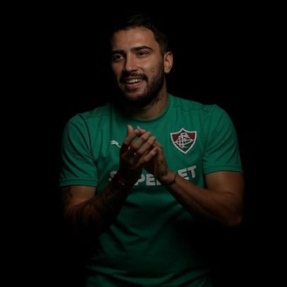 Freytes busca psicólogo para lidar com vaias da torcida do Fluminense
