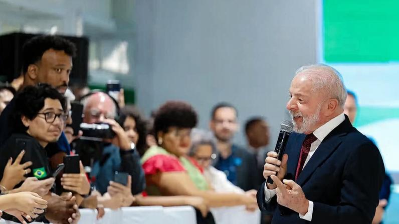 Presidente Luiz Inácio Lula da Silva (PT) durante visita ao novo prédio do Campus Sorocaba do Instituto Federal de São Paulo (IFSP) — Foto: Ricardo Stuckert / PR