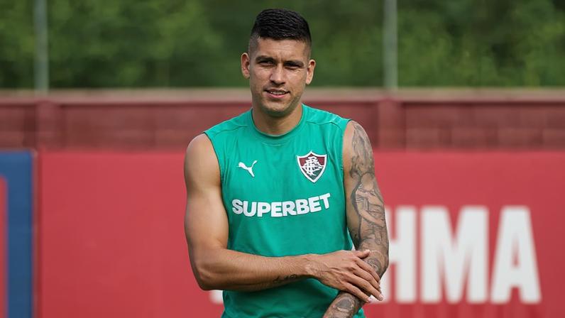 Julián Millán em treino do Fluminense (Foto: Lucas Merçon/ Fluminense FC)