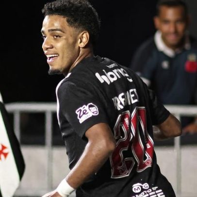 Reforços da era Diniz vivem fases distintas no Vasco