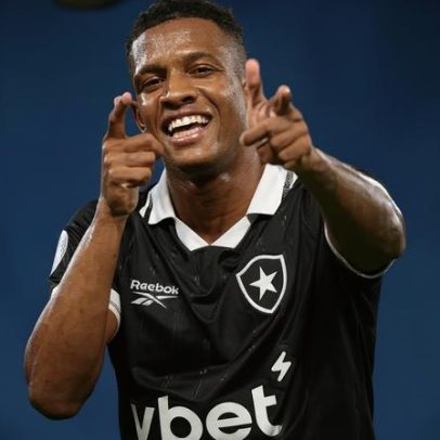 Danilo elogia grupo do Botafogo por bom resultado fora de casa