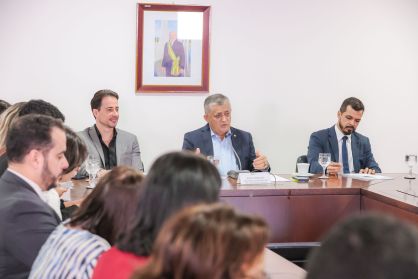 Ministro de Estado Chefe da Secretaria de Relações Institucionais da Presidência da República (SRI), José Guimarães, durante café da manhã com jornalistas no Palácio do Planalto.