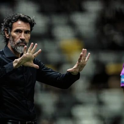 Eduardo Domínguez cobra foco coletivo no Atlético-MG para evitar egoísmo