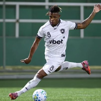 Danilo chega ao 20º jogo em 2026 como artilheiro do Botafogo