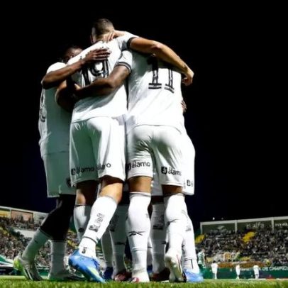 Botafogo goleia Chapecoense fora de casa no primeiro tempo