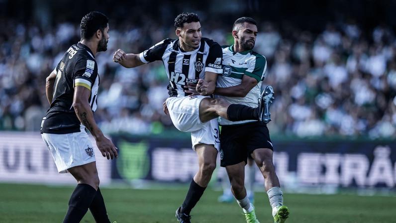 Coritiba x Atlético-MG — Foto: Paulo Henrique França / Atlético